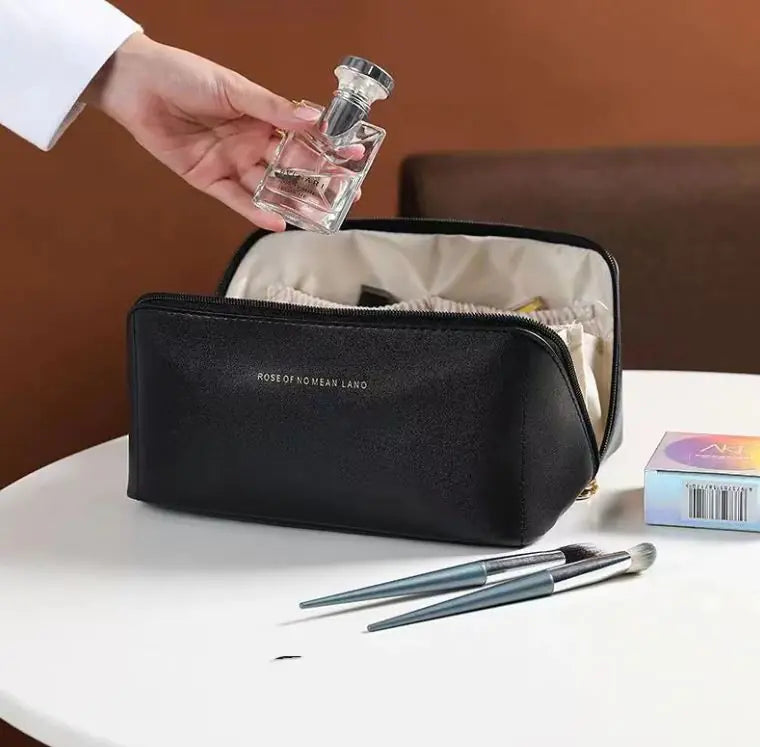 The Signature Travel Beauty Case